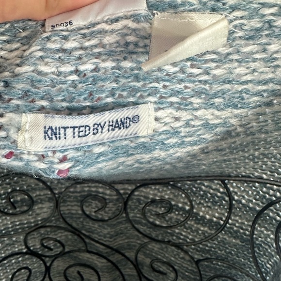 Vintage Classic Elements knitted by hand snowflake cable knit cardigan size L - Picture 5 of 8